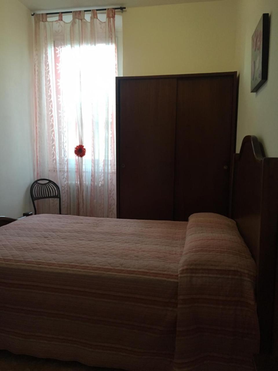 Hotel La Torretta Foligno Buitenkant foto